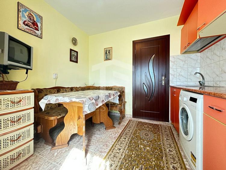 Ap. 3 camere decomandat Năvodari Str. Delfinului + loc parcare - 1