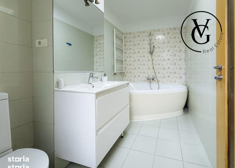 Apartament cu 4 camere semidecomandat în Pipera