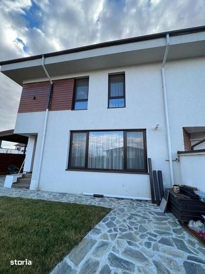 Casă cu 3 camere cu Teren 100 Mp în Mogoșoaia