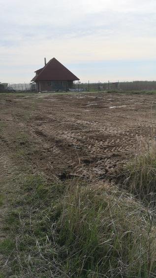 Casă cu 3 camere în Bughea de Jos