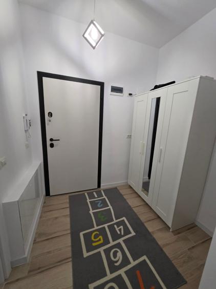 Apartament cu 2 camere semidecomandat în Titan