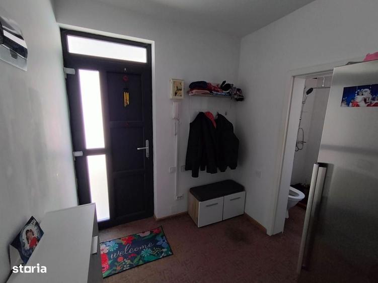 Casă cu 4 camere în Ruginoasa