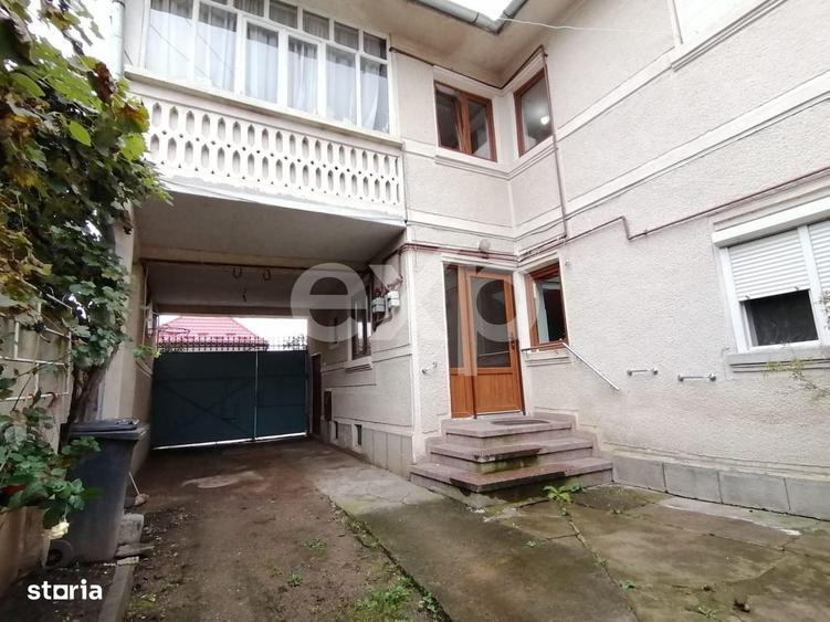 Casă cu 3 camere cu Teren 30 Mp în Central