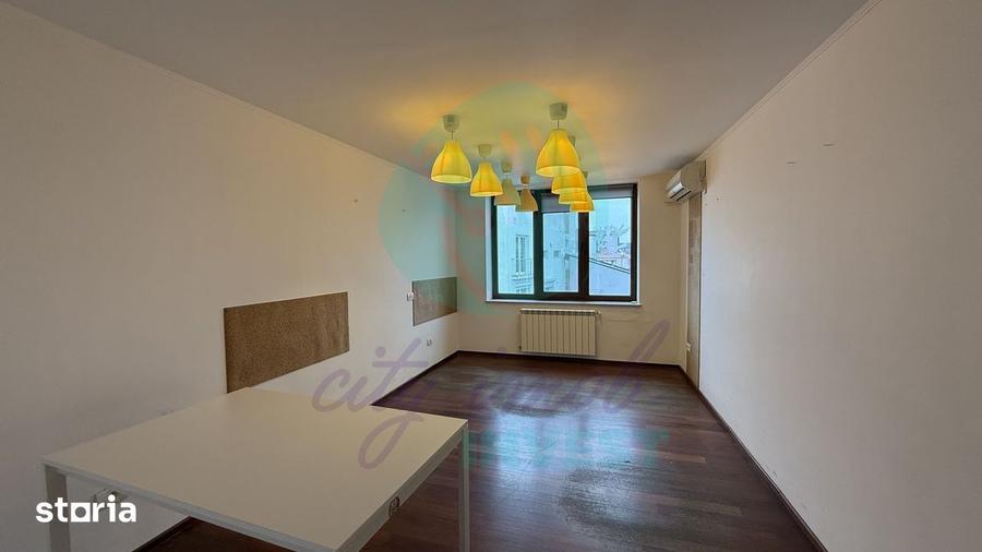 Apartament cu 5 camere în Floreasca