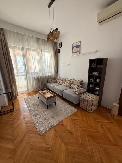Apartament cu 2 camere semidecomandat în Romană
