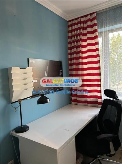 Apartament cu 4 camere decomandat, mobilat în Băneasa