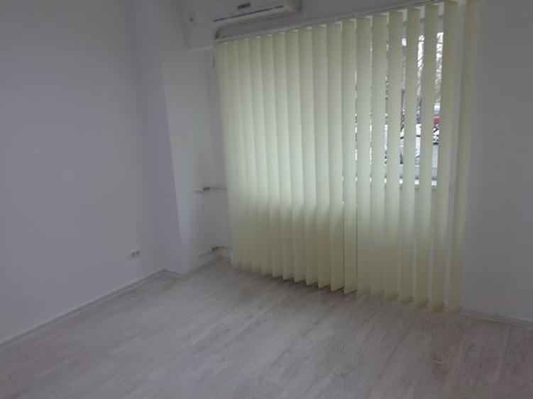 Apartament cu 3 camere decomandat în Unirii