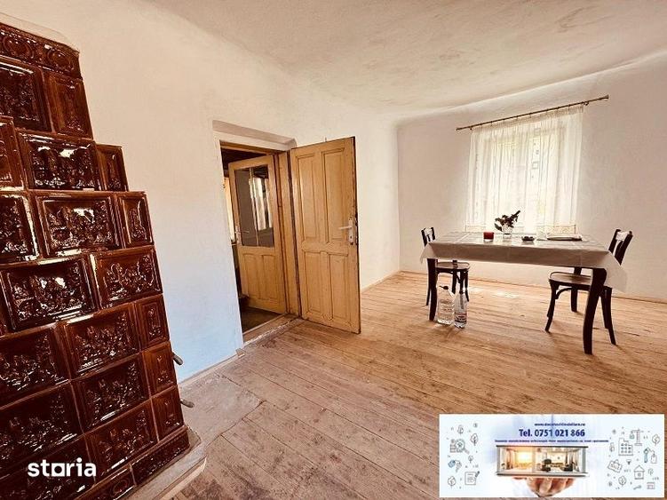 Casă cu 2 camere cu Teren 990 Mp în Central