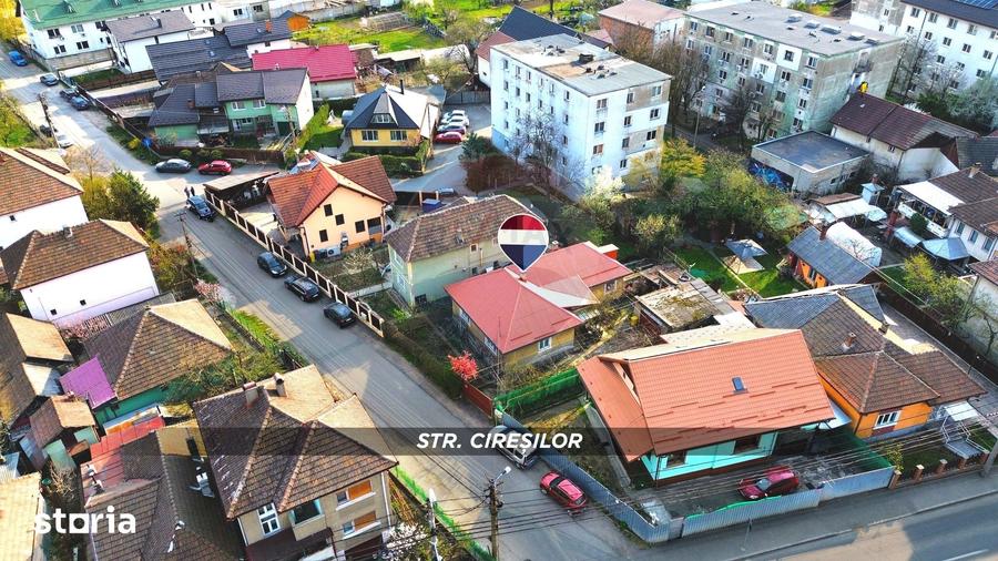 Casă cu 4 camere cu Teren 489 Mp în Central
