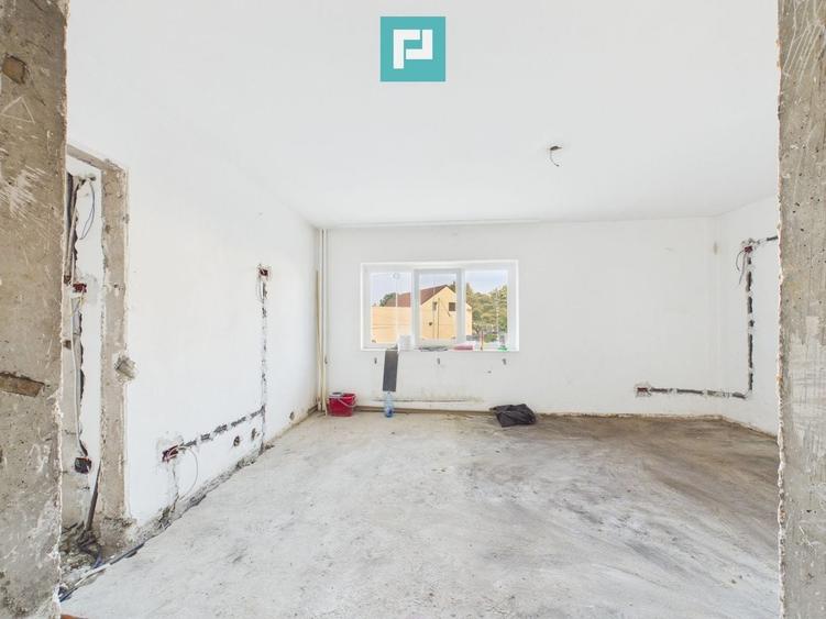 Apartament cu 3 camere decomandat în Aurel Vlaicu