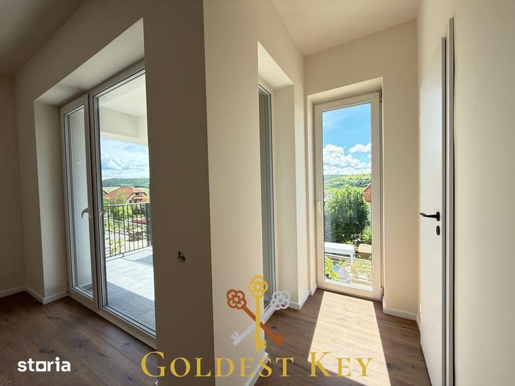 Apartament cu 3 camere în Baciu