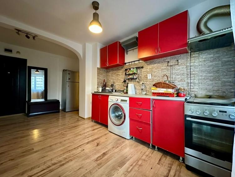 Apartament cu 2 camere decomandat în Cotroceni