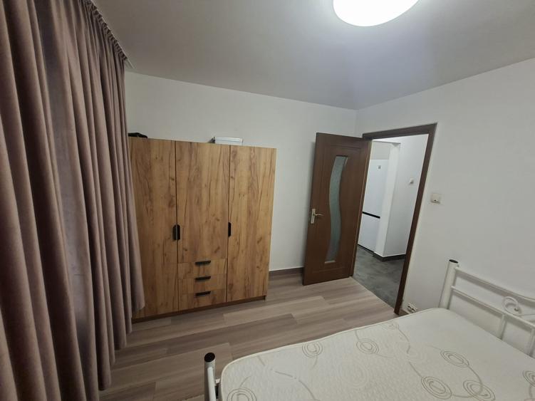 Apartament cu 2 camere decomandat în Colentina