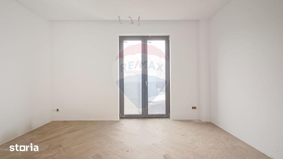Apartament cu 3 camere în 15 Noiembrie