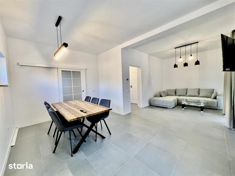 Casă cu 4 camere cu Teren 215 Mp în Central