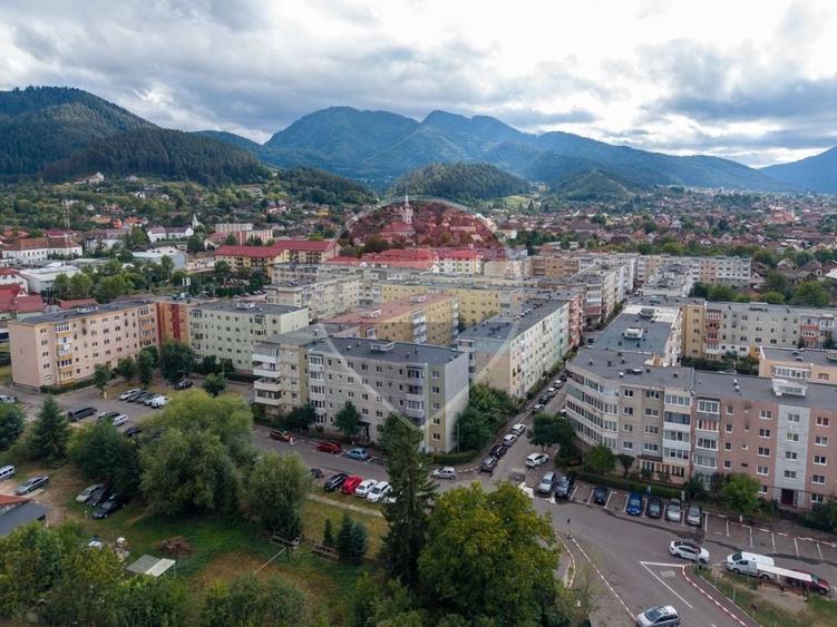 Apartament cu 3 camere de vânzare în zona Stefan cel Mare - 2