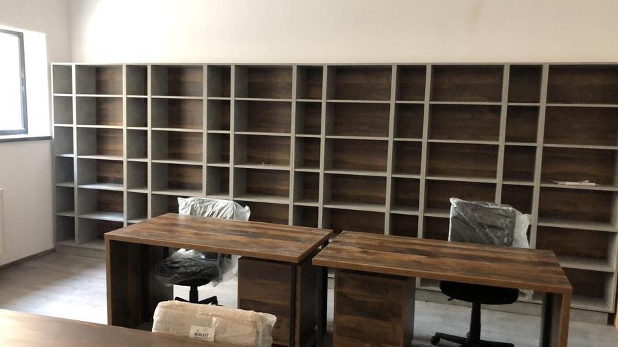 Spațiu comercial, în Central