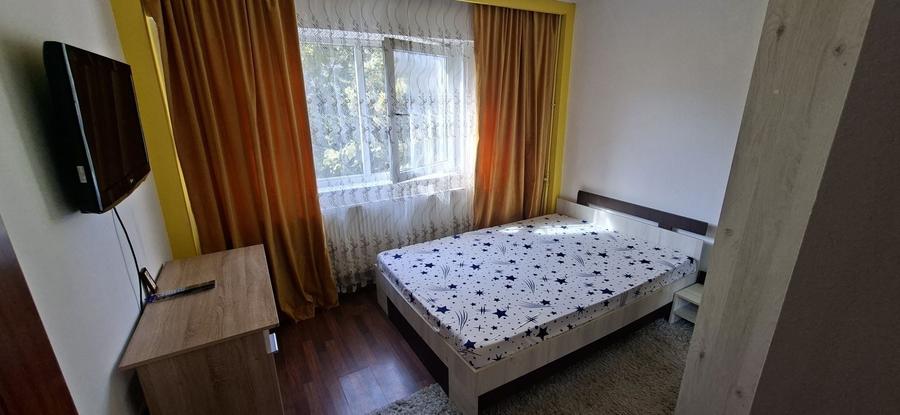 Apartament cu 2 camere decomandat în Ostroveni