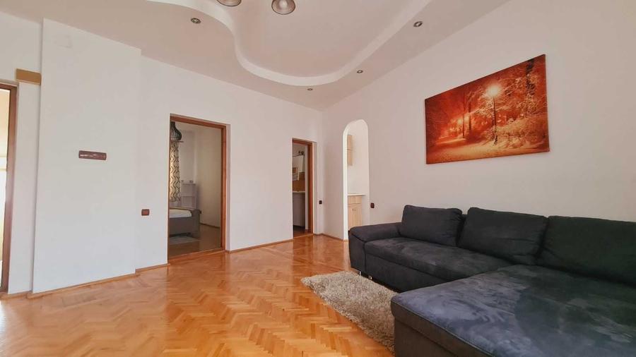 Apartament cu 2 camere decomandat în Drumul Carului