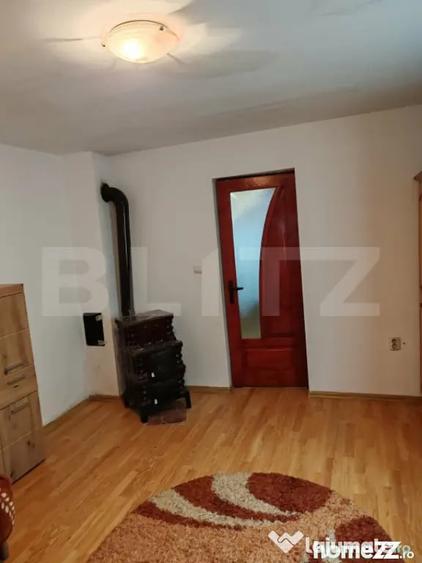Casă cu 2 camere cu Teren 530 Mp în Central