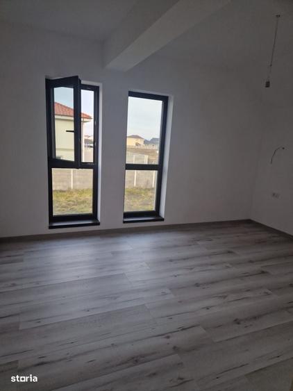 Casă cu 4 camere în Urseni