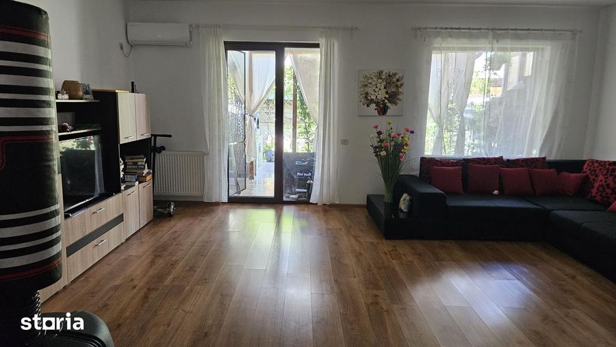 Casă cu 4 camere cu Teren 80 Mp în Chiajna