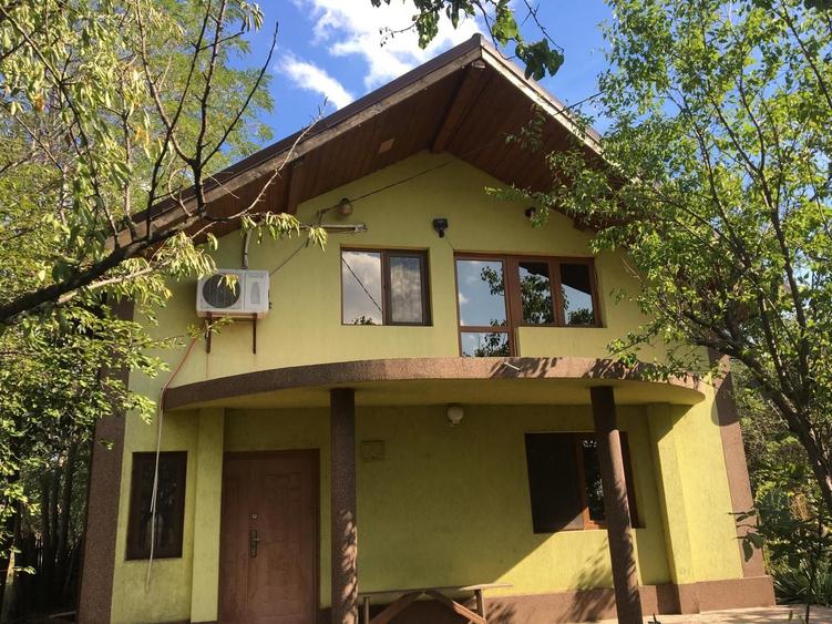 Casă cu 4 camere în Gurbănești