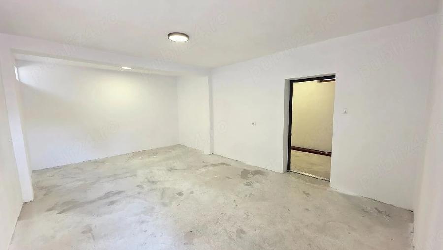 Casă cu 7 camere cu Teren 300 Mp în Ultracentral