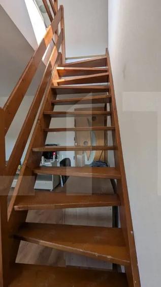 Apartament cu 3 camere semidecomandat, mobilat în Girocului