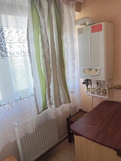 Apartament cu 2 camere decomandat în Ostroveni