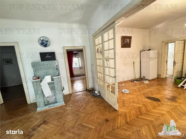 Casă cu 4 camere cu Teren 340 Mp în Dorobanți