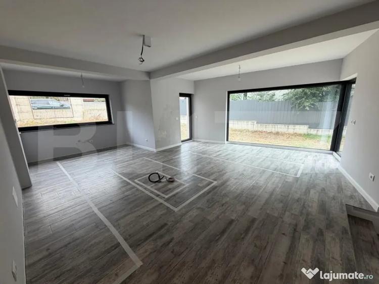 Vila de lux , 272 mp construiti , 800 mp teren , zona rezide - 8
