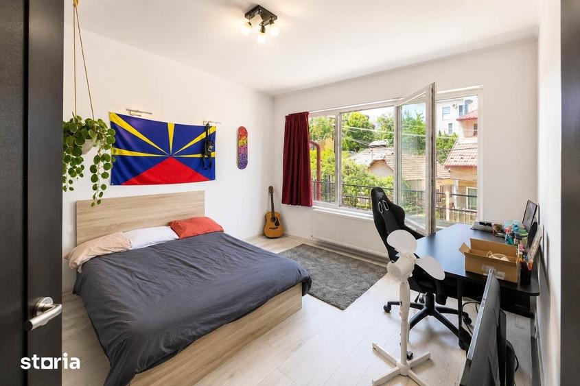 Apartament cu 3 camere în Zorilor