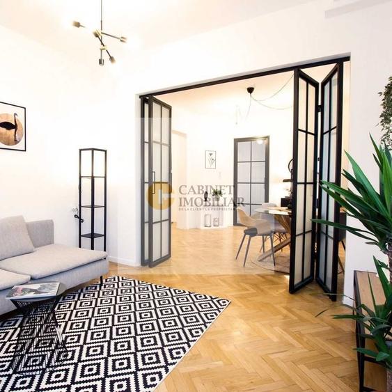 Apartament cu 3 camere decomandat, mobilat în Universitate