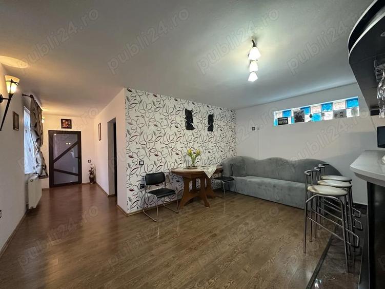 Casă cu 2 camere cu Teren 360 Mp în Central