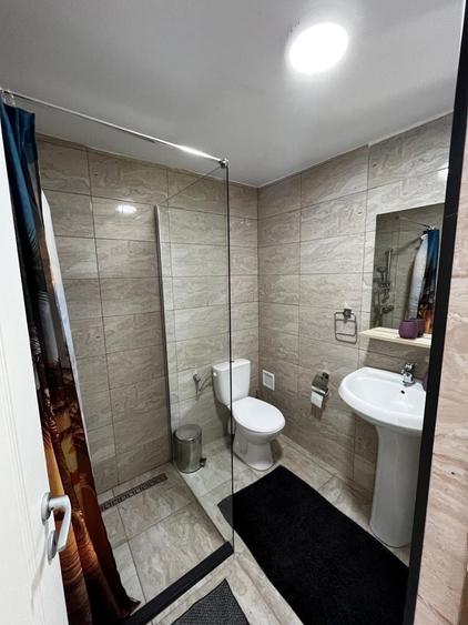 Casă cu 4 camere în Vernești