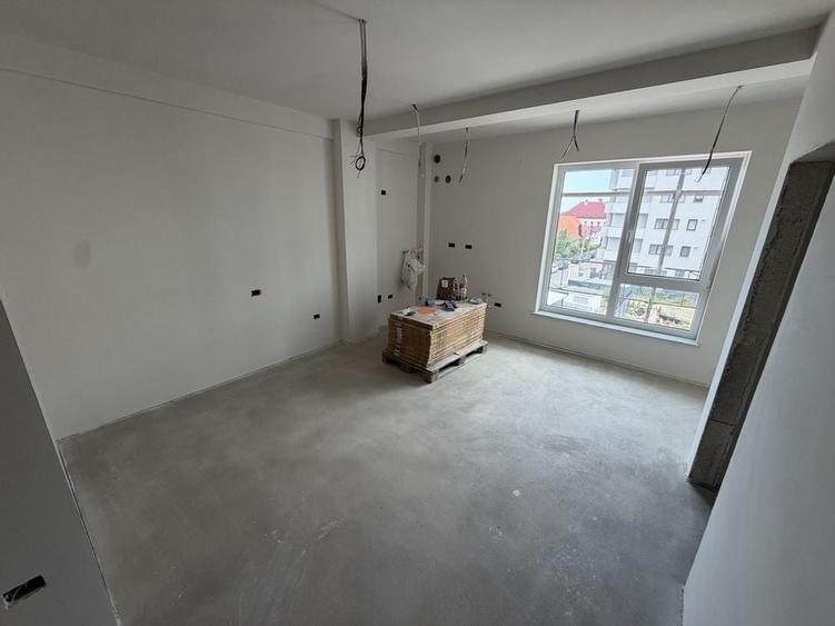Apartament cu 2 camere decomandat în Rădăuți