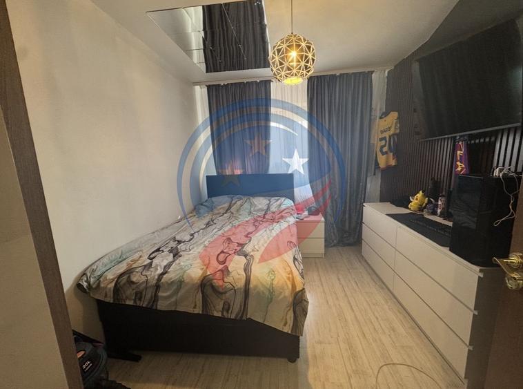 Apartament cu 3 camere decomandat în Craiovița Nouă