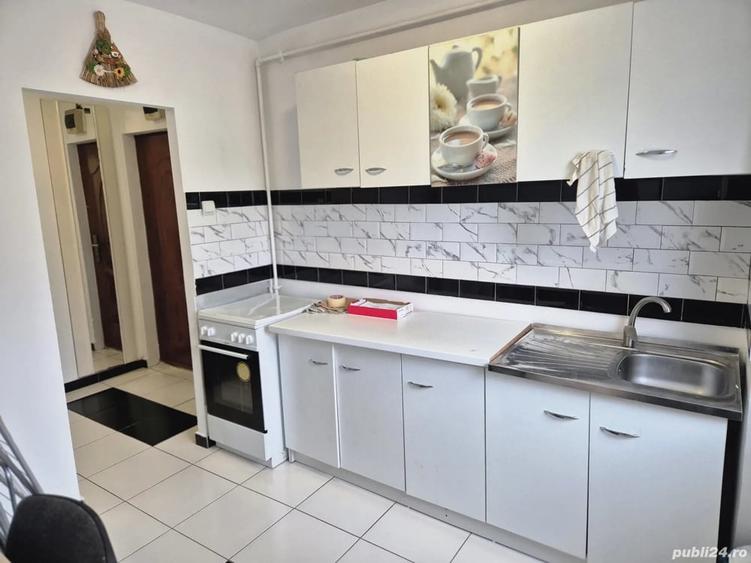 Apartament cu 2 camere semidecomandat în Nord