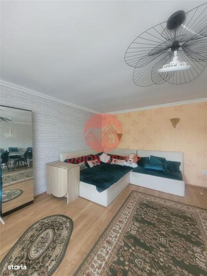 Casă cu 3 camere în Lumina