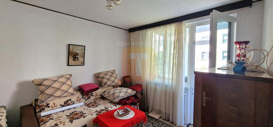 Apartament cu 2 camere decomandat în Dărmănești