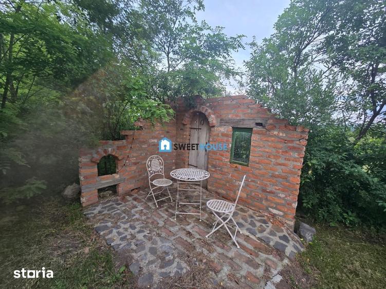 Casă cu 6 camere cu Teren 1780 Mp în Cincu