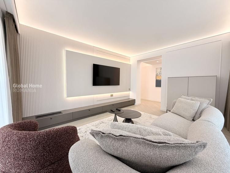 Apartament cu 3 camere decomandat, mobilat în Pipera