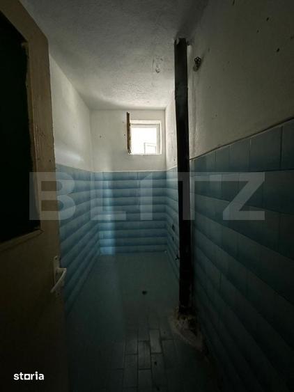 Apartament cu 4 camere decomandat în Central