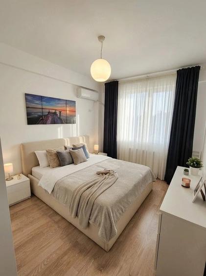 Apartament cu 2 camere decomandat în Parcul Carol