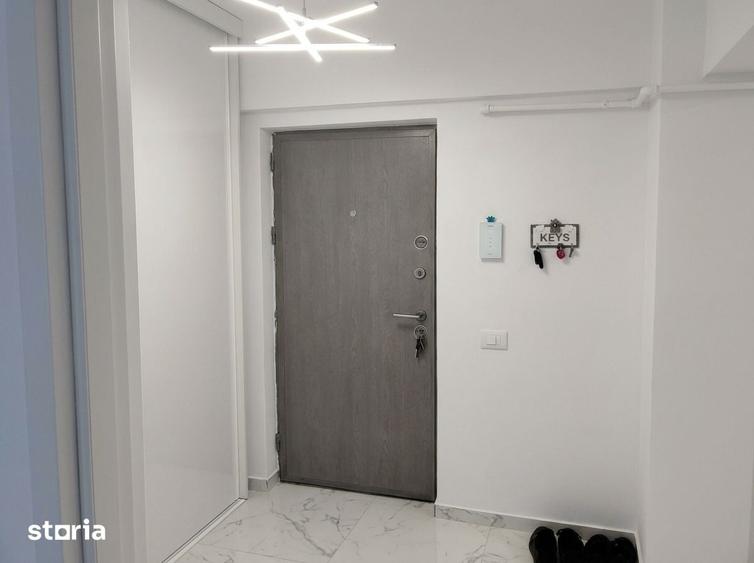 Apartament cu 2 camere în Podu Roș