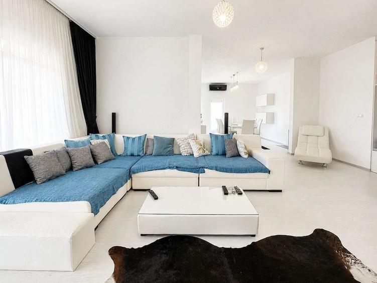 Apartament cu 3 camere decomandat în Lipovei