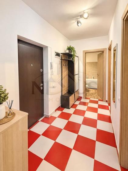 Apartament cu 2 camere decomandat, mobilat în Sud