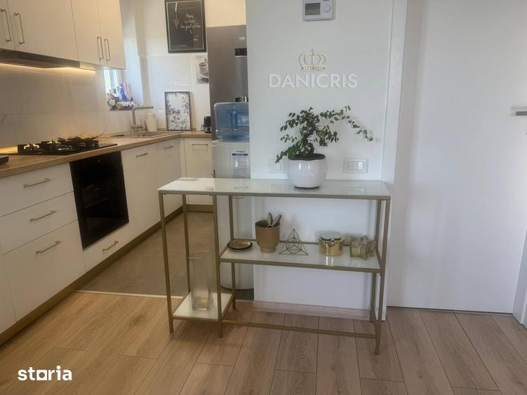Apartament cu 2 camere decomandat în Zona Industrială