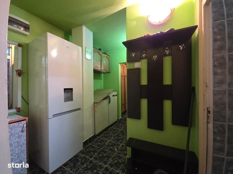 Apartament cu 3 camere decomandat în Militari